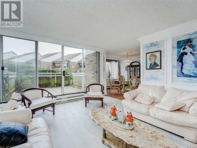 225 BELLEVILLE STREET, Victoria, Colúmbia Britânica V8V 4T9, CANADÁ