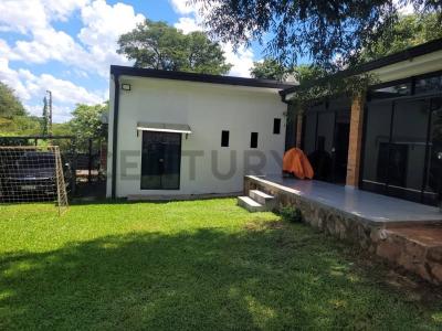 CALLE SIN NOMBRE, FRENTE A LA IGLESIA, ZONA CIERVO CUA , San Bernardino, Cordillera 00001, Paraguay