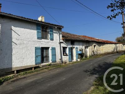 Loubille, Poitou-Charentes 79110, Francia