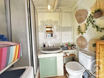 Loubille, Poitou-Charentes 79110, Francia