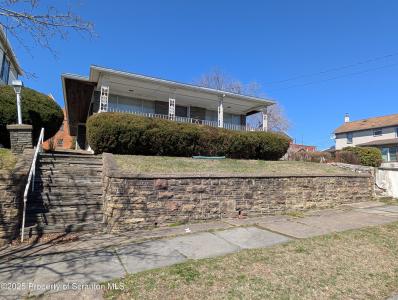 230 10th Avenue, Scranton, Pennsylvania 18504, Amerika Birleşik Devletleri