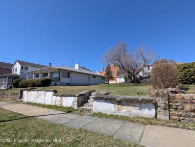 230 10th Avenue, Scranton, Pennsylvania 18504, Amerika Birleşik Devletleri