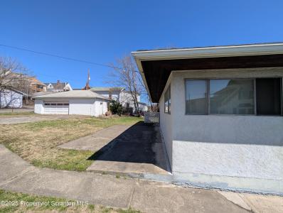 230 10th Avenue, Scranton, Pennsylvania 18504, Amerika Birleşik Devletleri