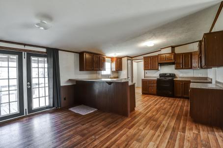 9960 W. New Boston Rd., Hooks, Texas 75561