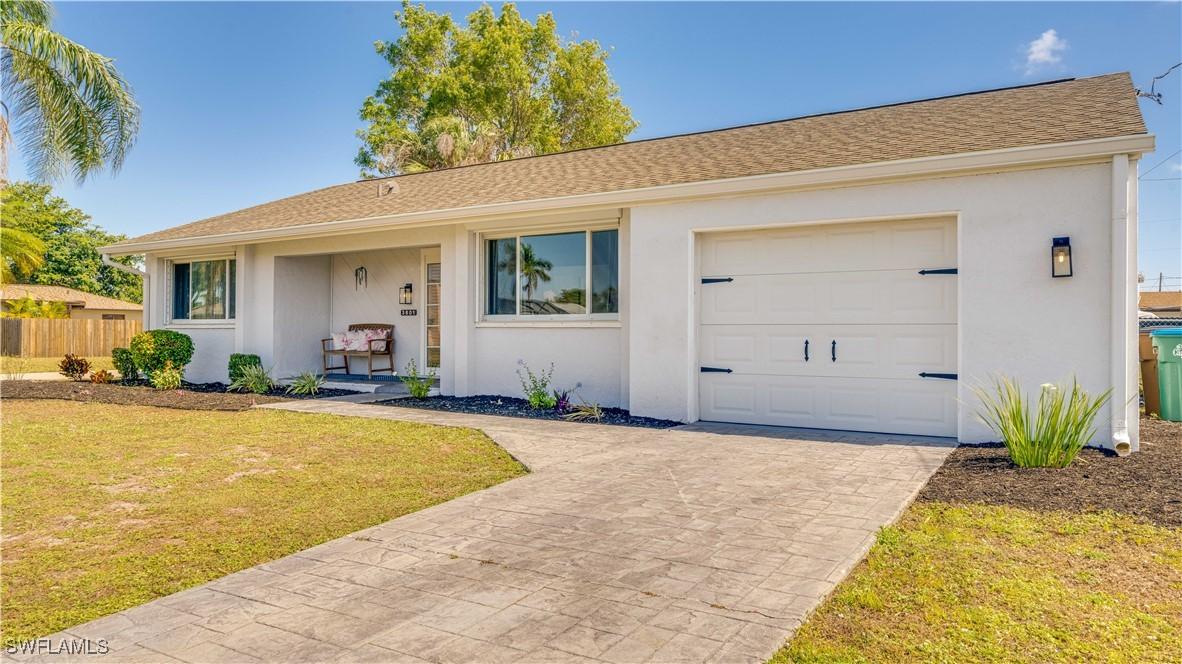 3801 SE 10th Avenue, Cape Coral, Florida 33904