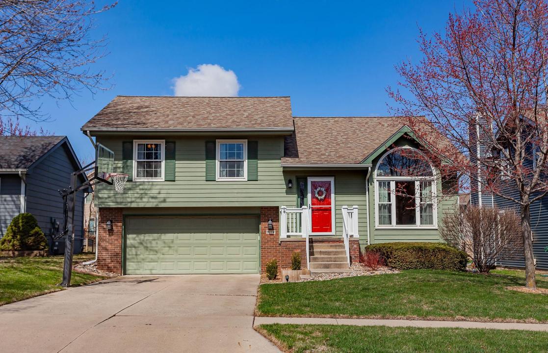 904 SE Kensington Road, Ankeny, איווה 50021, ארצות הברית של אמריקה