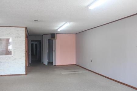 120 N Springfield Avenue, Bolivar, Missouri 65613