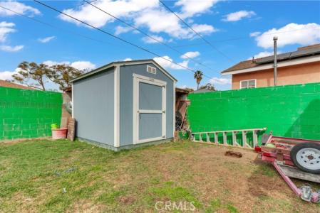 10125 Hunt Avenue, South Gate, Kalifornia 90280, USA