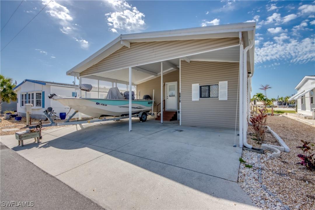 5020 Gulfgate Lane, St James City, Florida 33956, USA