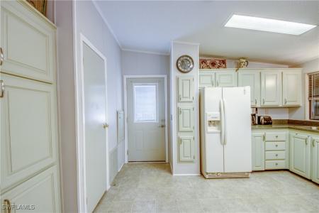 5020 Gulfgate Lane, St James City, Florida 33956, USA
