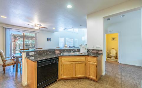 43660 E 32nd Street, Lancaster, קליפורניה 93535, ארצות הברית של אמריקה