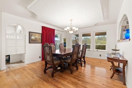 10333 Newtown Road, Nevada City, California 95959, USA