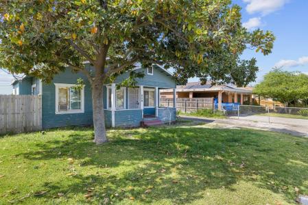 659 S Pratt Street, Tulare, California 93274, Estados Unidos