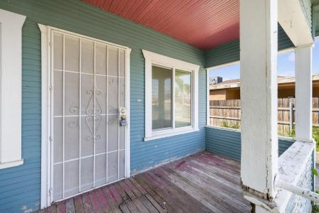 659 S Pratt Street, Tulare, California 93274, Estados Unidos