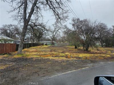 3800 Howard Avenue, Clearlake, 加州 95422, 美國