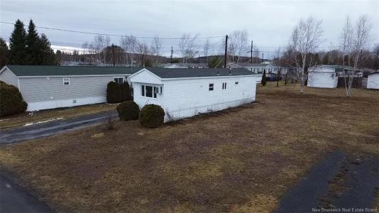 15 VIEW LANE, Jacksonville, New Brunswick E7M 0A5, Canada