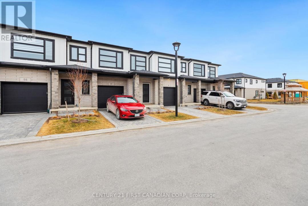 2700 BUROAK DRIVE, London North (north S), Ontario N6G 5Z5, Canadá