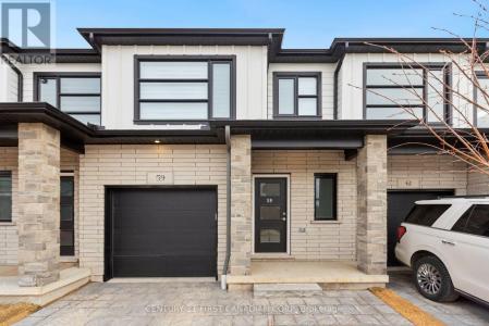 2700 BUROAK DRIVE, London North (north S), Ontario N6G 5Z5, Canadá