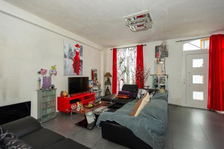 DC-Rue Gillard 23, Frameries, 7080, Belçika