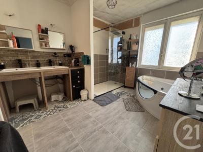 Chatellerault, Poitou-Charentes 86100, France