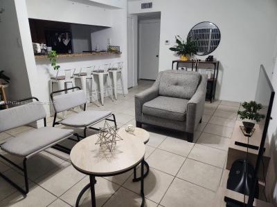 15295 SW 107th Ln 1020, Miami, Florida 33196, USA