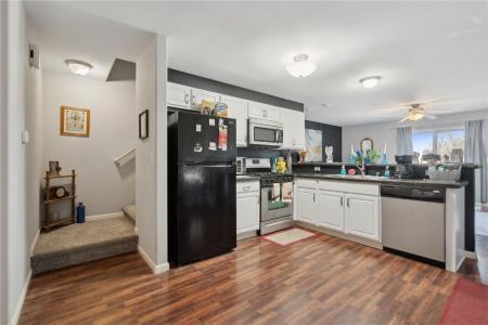 2129 Sugar Creek Dr Nw B, Cedar Rapids, Iowa 52405, États-Unis