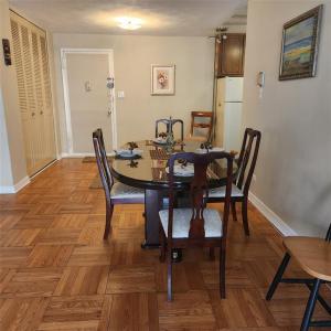 18-05 215th Street 11A, Bayside, Нью-Йорк 11360, Соединенные Штаты
