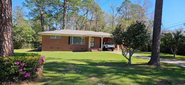 1109 Sumter, Dothan, Alabama 36301, USA