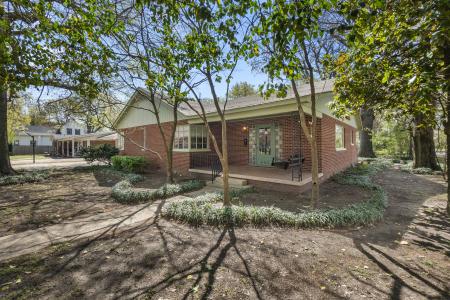 605 West Washington, Kennett, Missouri 63857, USA