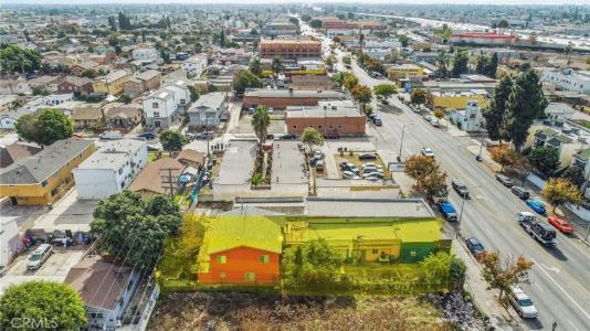 8310 S Broadway, Los Angeles, カリフォルニア 90003, アメリカ合衆国