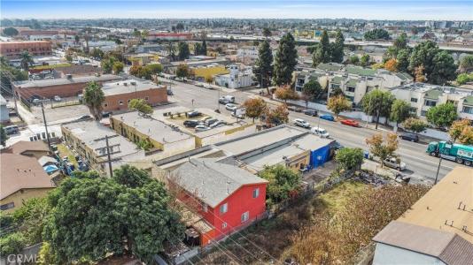 8310 S Broadway, Los Angeles, カリフォルニア 90003, アメリカ合衆国