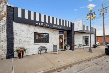 315 A Ave, Vinton, Iowa 52349, USA