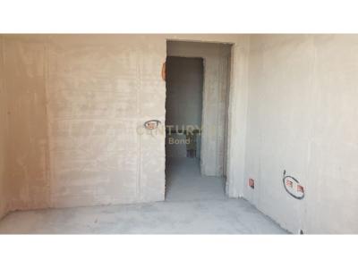 Oxhaku, Tirana, Albania