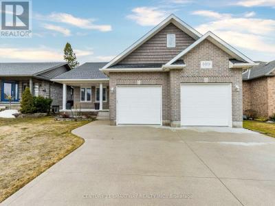 109 RUBY'S CRESCENT, Wellington North (mount Forest), 安大略省 N0G 2L2, 加拿大