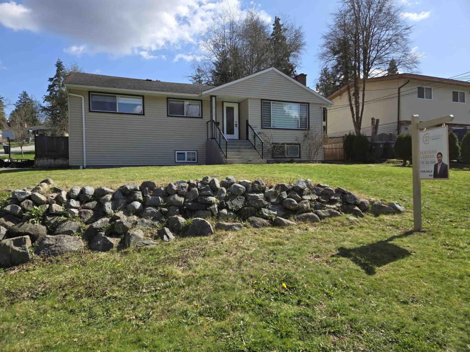 11352 GLEN AVON DRIVE, Surrey, Colombie-Britannique V3R 4Y5, Canada