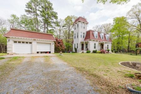1112 Lawrence Lane, Benton, Arkansas 72019, USA