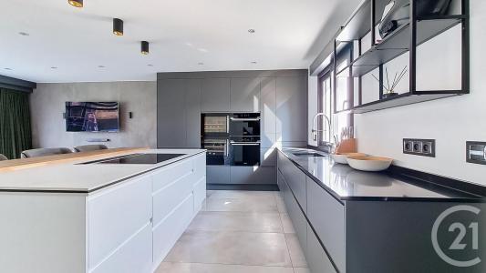 Colombes, Île-de-France 92700, France