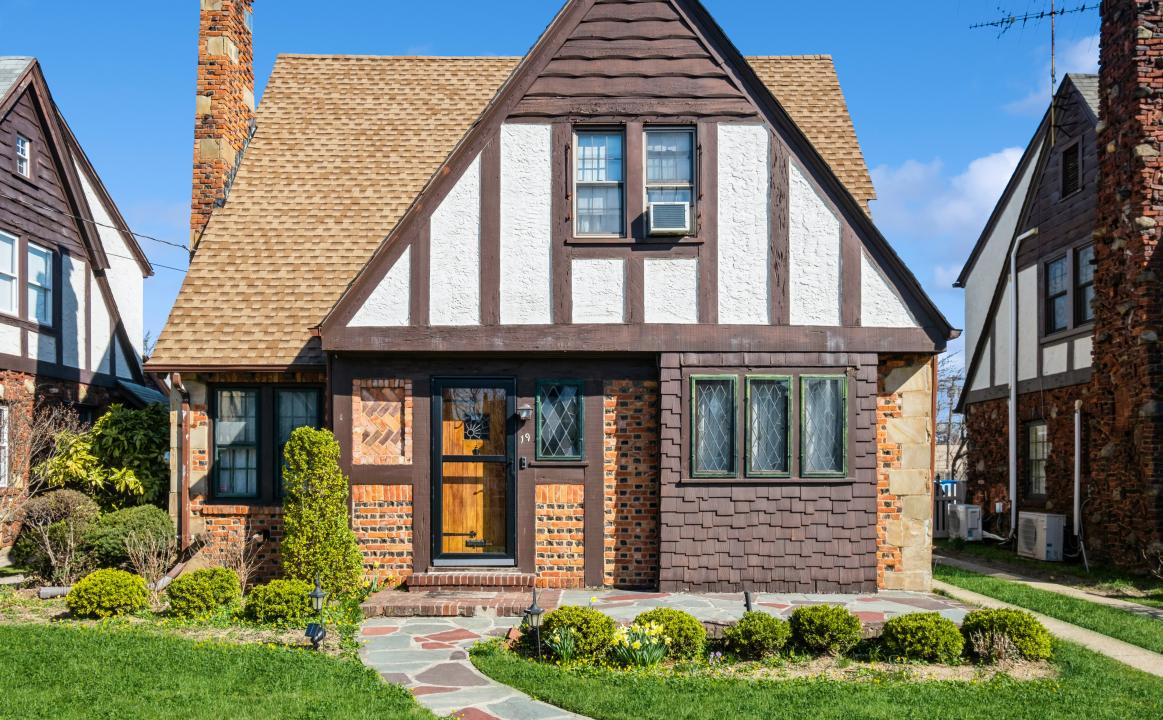 19 Marshall Ave, Floral Park, Nova Iorque 11001, Estados Unidos