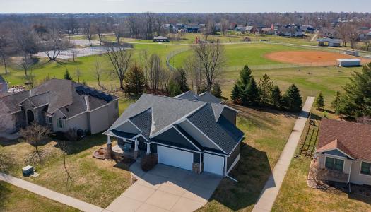 304 Centennial Drive, Huxley, Iowa 50124