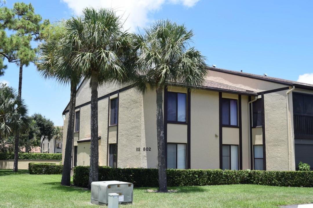 802 Sky Pine Way E2, Greenacres, フロリダ 33415, アメリカ合衆国