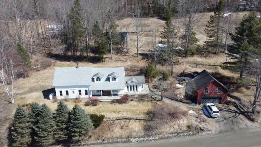 5118 Mack Mountain Road, Cabot, Vermont 05647, États-Unis