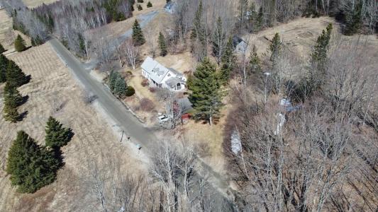 5118 Mack Mountain Road, Cabot, Vermont 05647, États-Unis