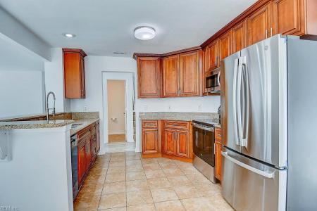 2018 Regency Drive, Suffolk, Virginia 23434, USA