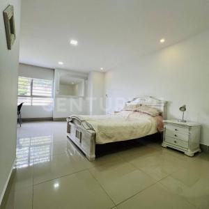 Cali, Valle Del Cauca 00001, Colombia