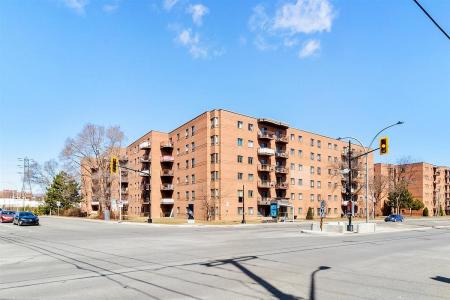 4655 Boul. Henri-Bourassa O., Montréal (Saint-Laurent), Quebec H4L 5H2, Canada