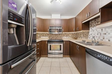 359 Boul. des Grives, Gatineau (Hull), Québec J9A 0E4, Canada