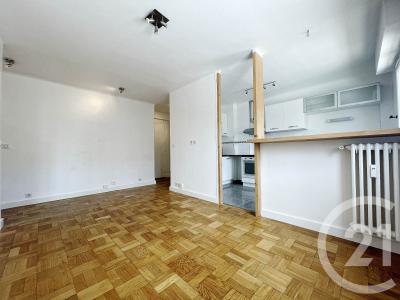 Courbevoie, Île-de-France 92400, アキタン