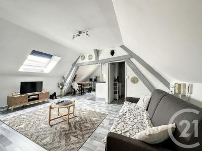 Troyes, Champagne-Ardenne 10000, アキタン