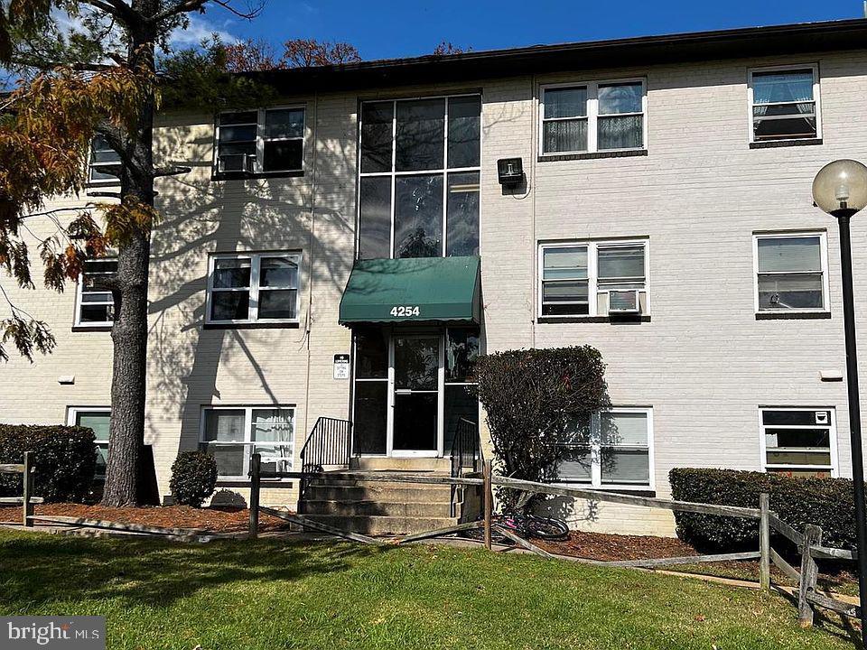 4254 Buckman Road Unit# 1, Alexandria, Virginie 22309, États-Unis