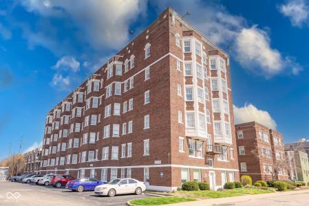 230 E 9th Street , 502, Indianapolis, Indiana 46204